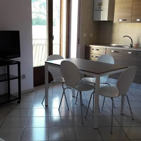 Il Castello - Casa Nel Cuore Dell Abruzzo Ideale Per Relax E Montagna Prata d'Ansidonia Exterior photo